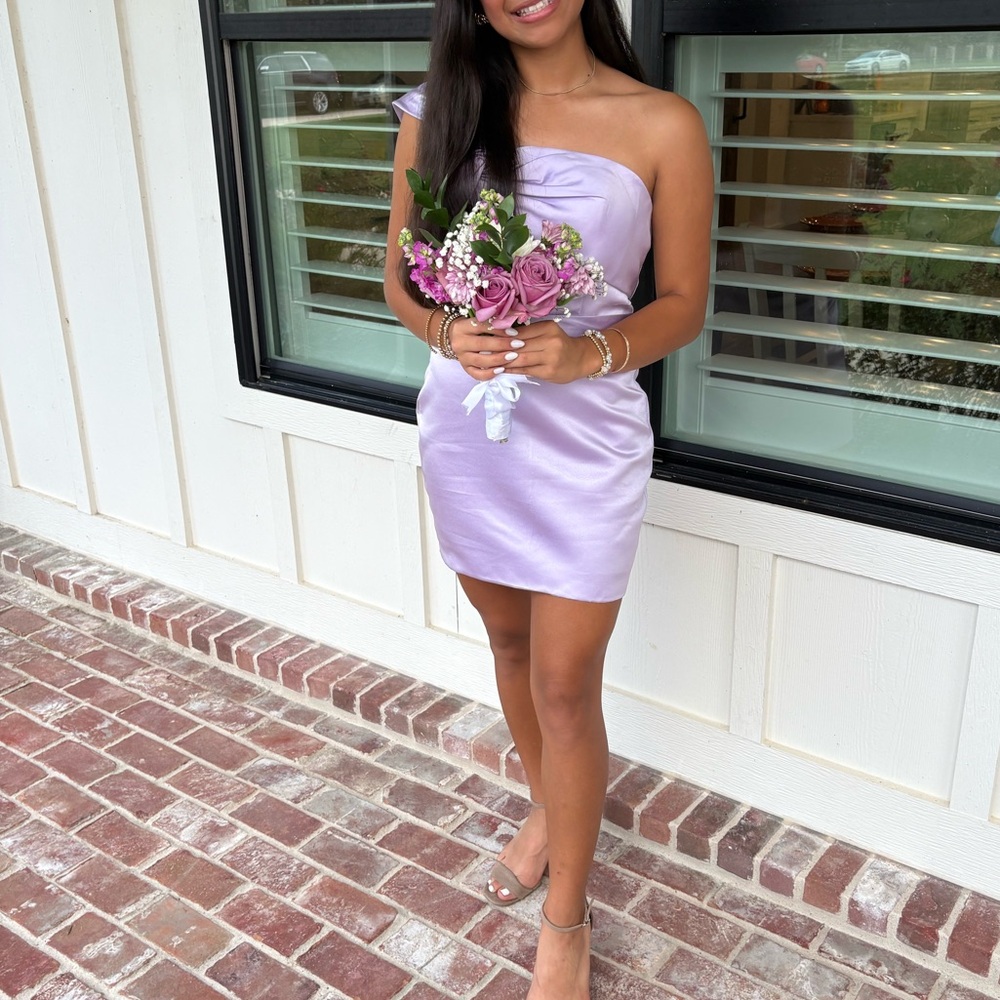 Elegant Lavender One-Shoulder Dress